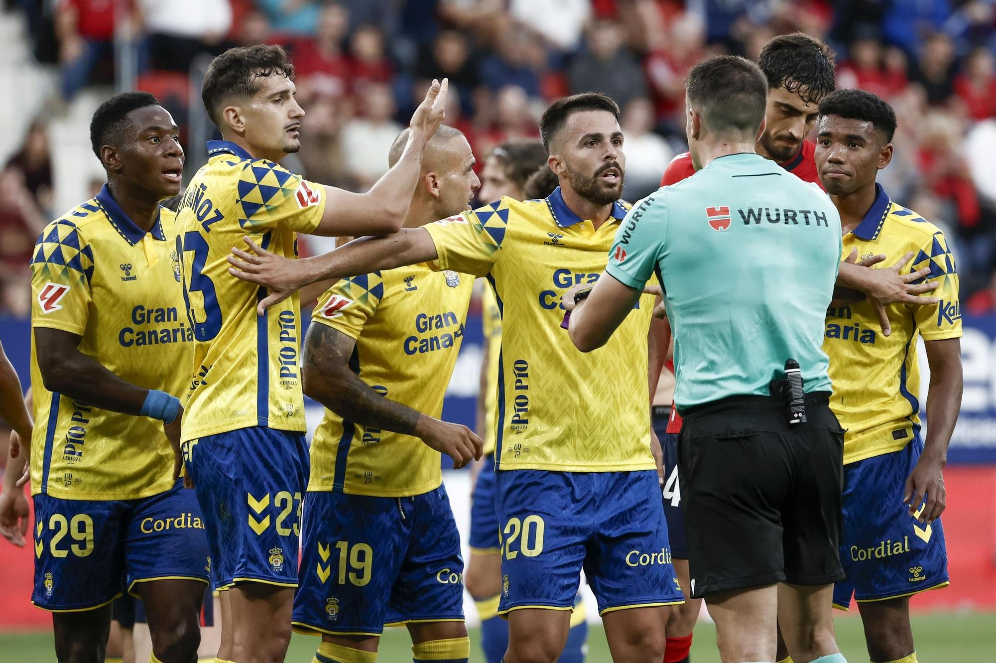 Osasuna  vs  Las Palmas