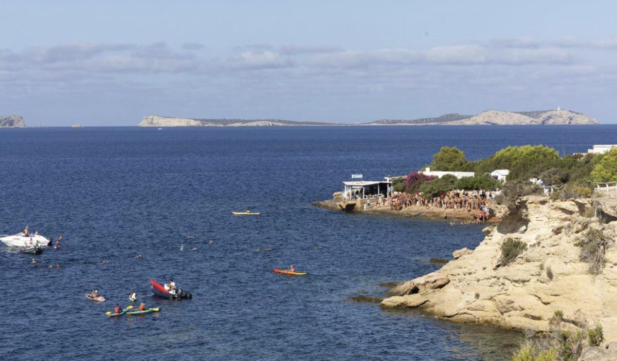 Vuelve la natación en aguas abiertas a Caló des Moro