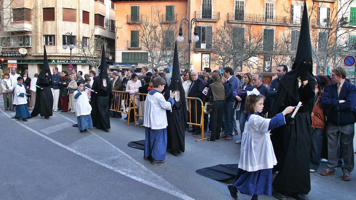 La cofradía del Silencio de Montesión tiene casi cien años de historia
