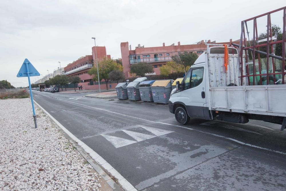 Trasiego de camiones hacia el PAU 5