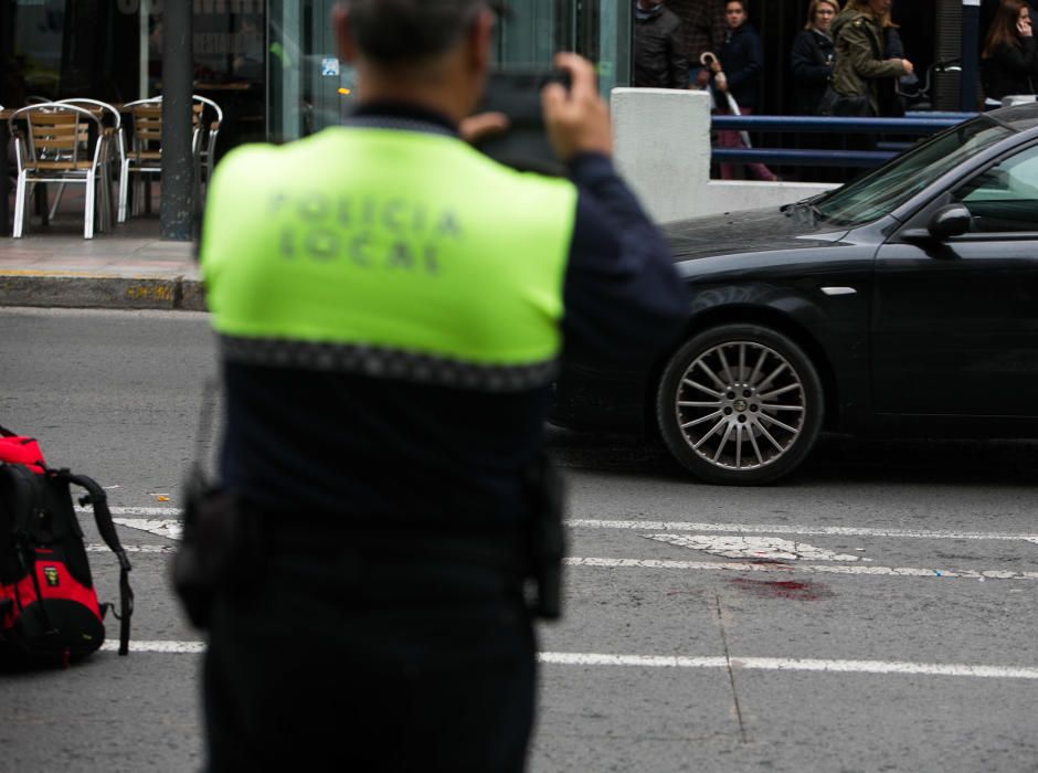 Un herido grave al ser atropellado en Alicante por una moto que se dio a la fuga