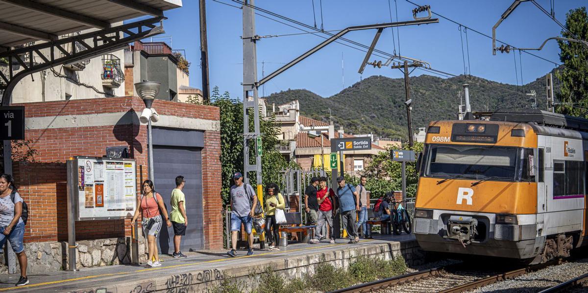 El pacte de Rodalies acosta Illa al Govern però no l’hi garanteix