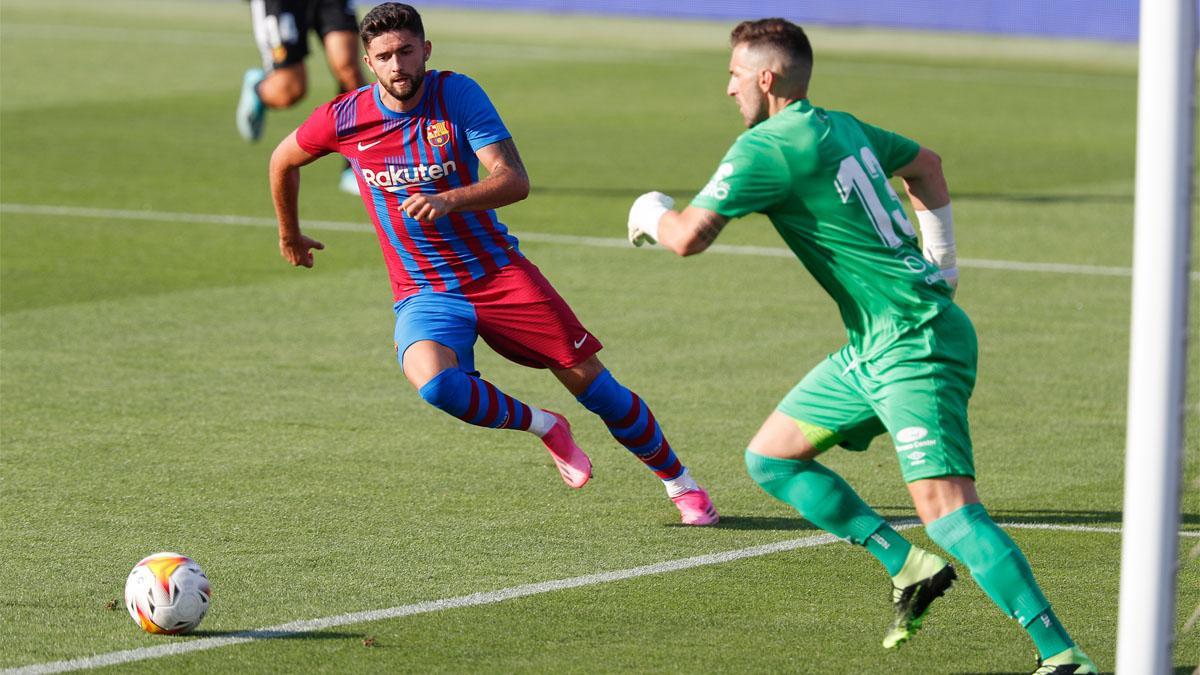 Jordi Escobar, en un partido de pretemporada frente al Nàstic