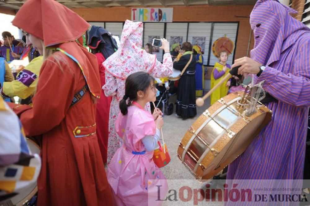 Los tambores de Moratalla llegan al colegio Primitiva López