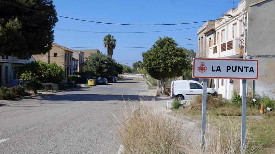 Vecinos y policías abordarán soluciones contra los robos violentos en los pobles del Sud