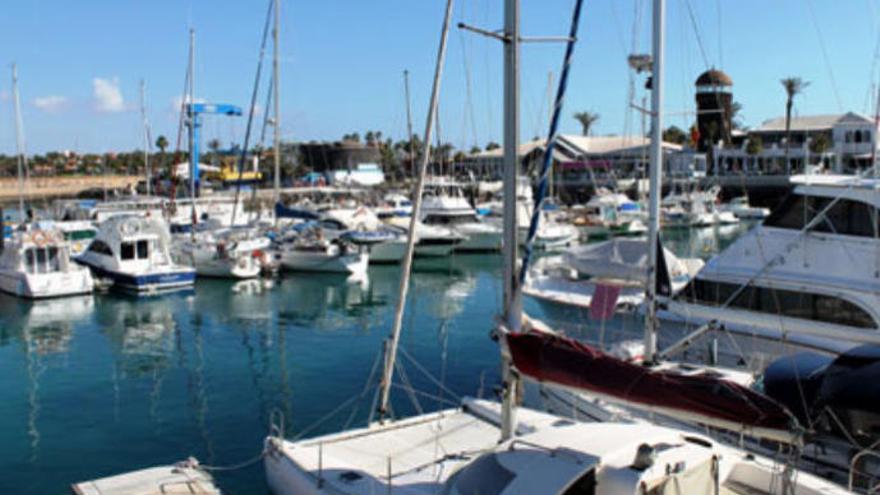 Muelle Deportivo de Caleta de Fuste.