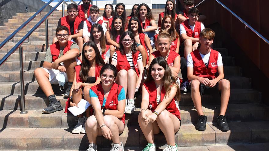Un total de 42 joves voluntaris fan més amable l’estada als hospitals de Manresa