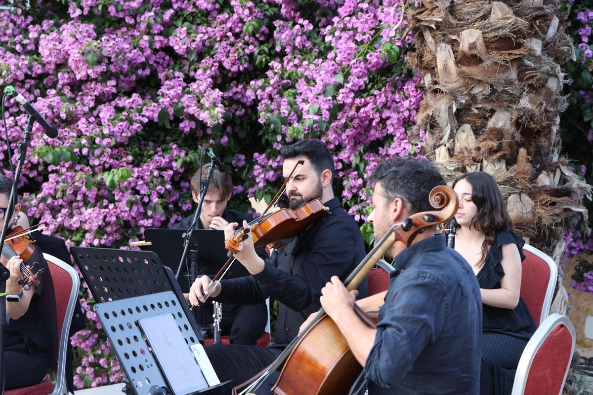 Actuación musical durante la inauguración
