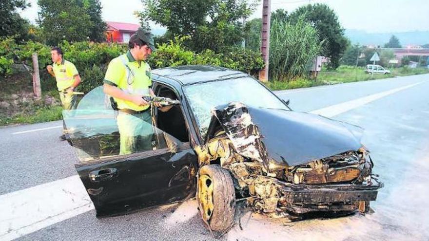 Ocho jóvenes, heridos en dos accidentes en Vigo