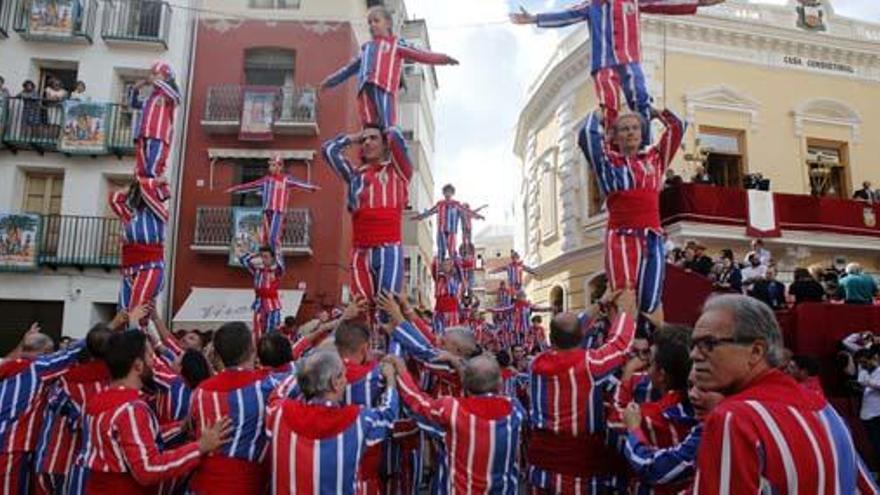 Un llibre per saber més de les nostres torres humanes que s´alcen cap al cel