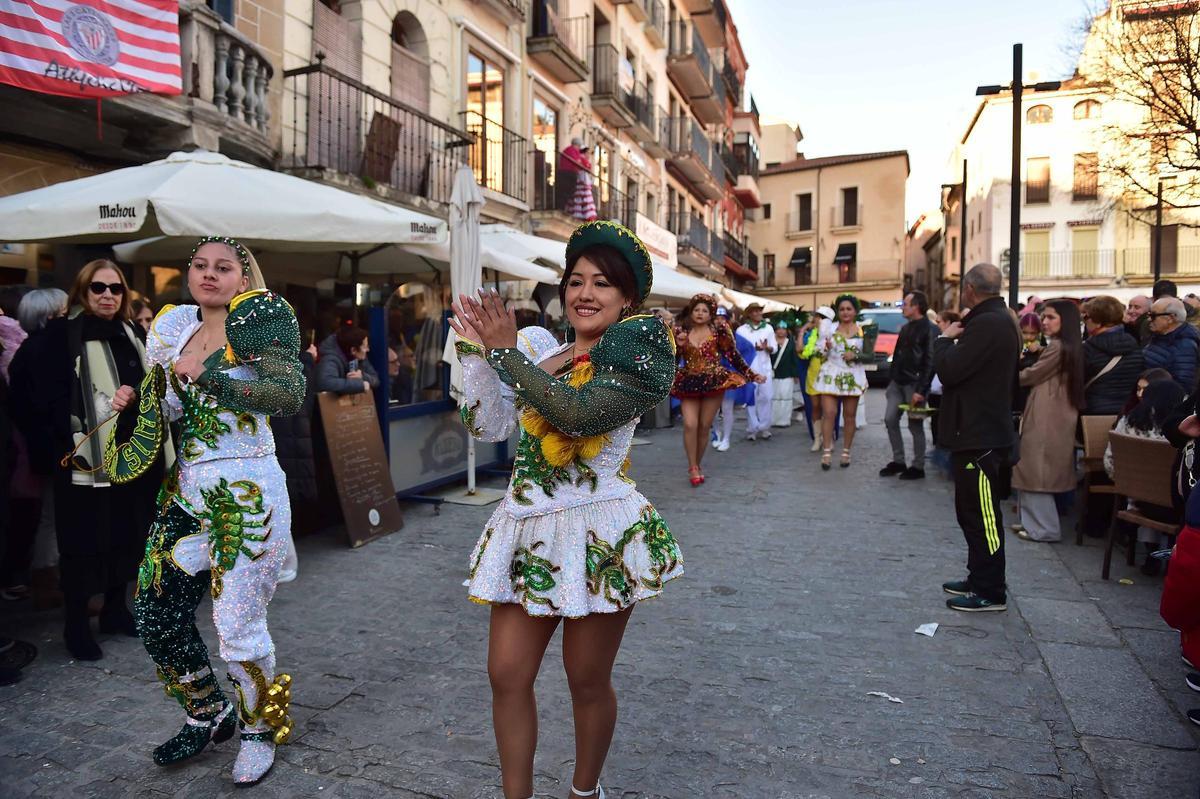 Fotogalería | Así ha sido el desfile del Carnaval de Plasencia Fotogalería | Así ha sido el desfile del Carnaval de Plasencia