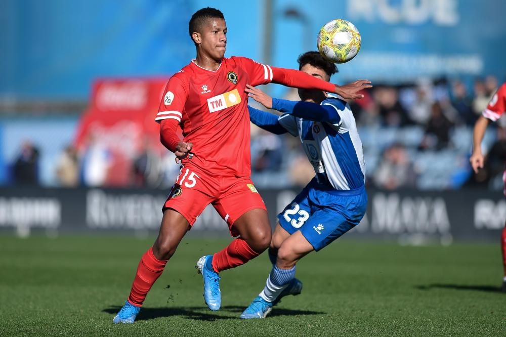 Espanyol B - Hércules: las imágenes del partido