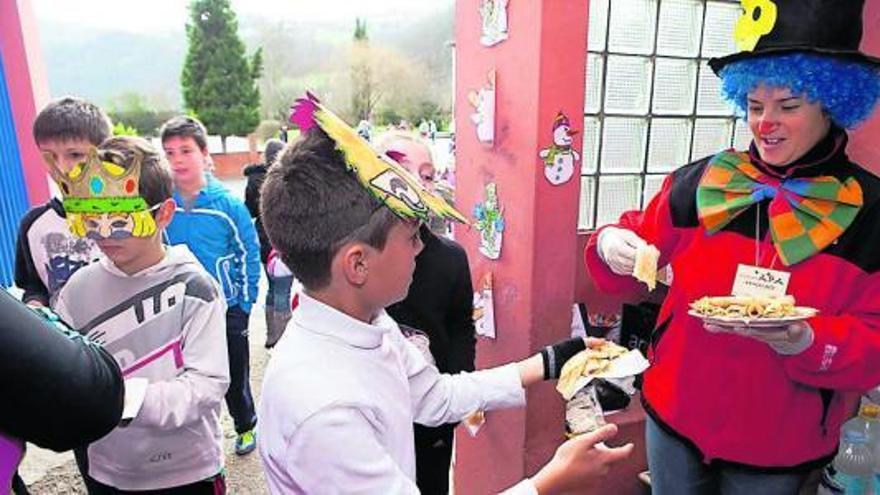 Fiesta de Carnaval en el Colegio Elena Sánchez Tamargo de Pola de Laviana.