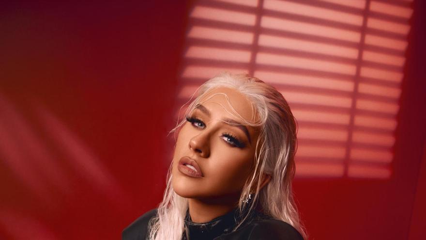 Christina Aguilera adelanta ‘La Luz’