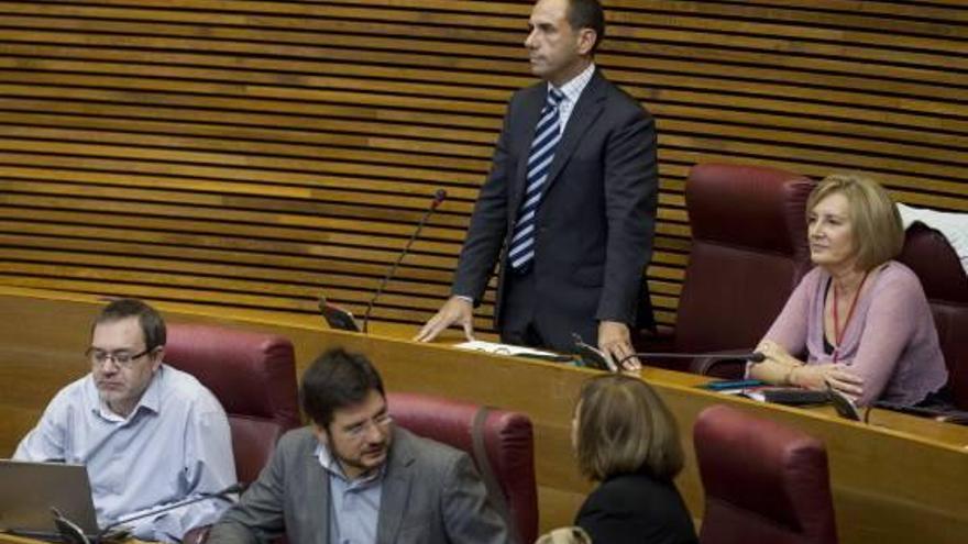 El nuevo imputado en las Corts se siente respaldado por el PP: &quot;El caso es que estoy aquí&quot;