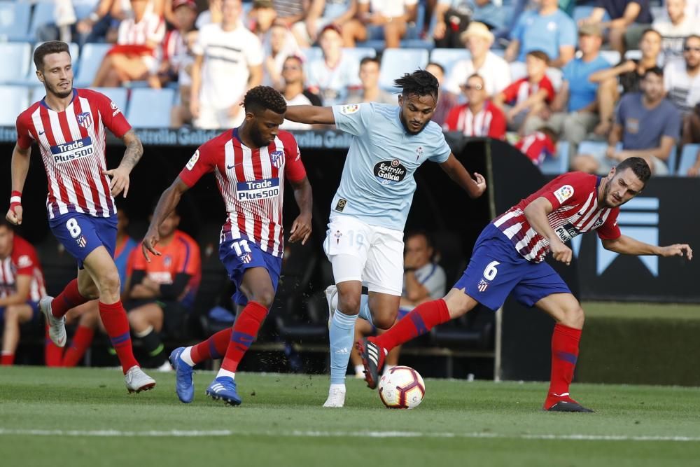 Intensidad a flor de piel en el duelo entre celestes y rojiblancos en el estadio de Balaídos.