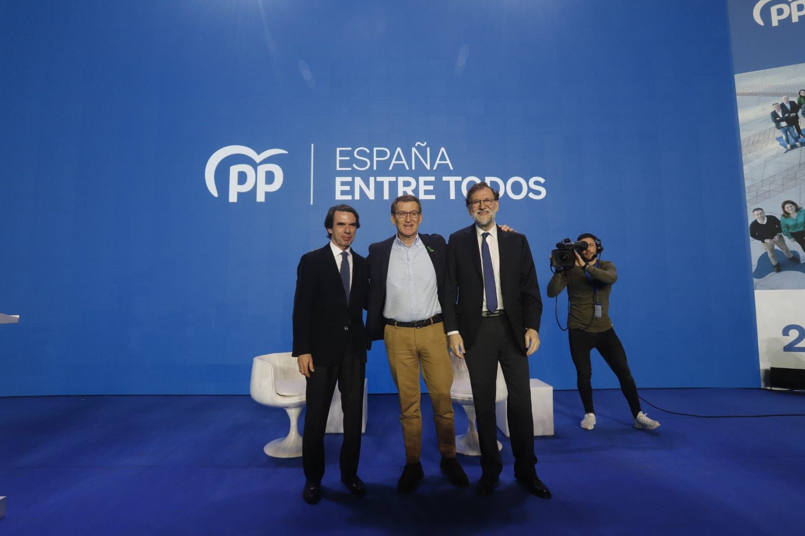 José María Aznar, Alberto Núñez Feijóo y Mariano Rajoy.
