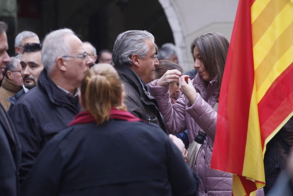 Concentració a Girona contra el canvi de nom de la plaça de la Constitució