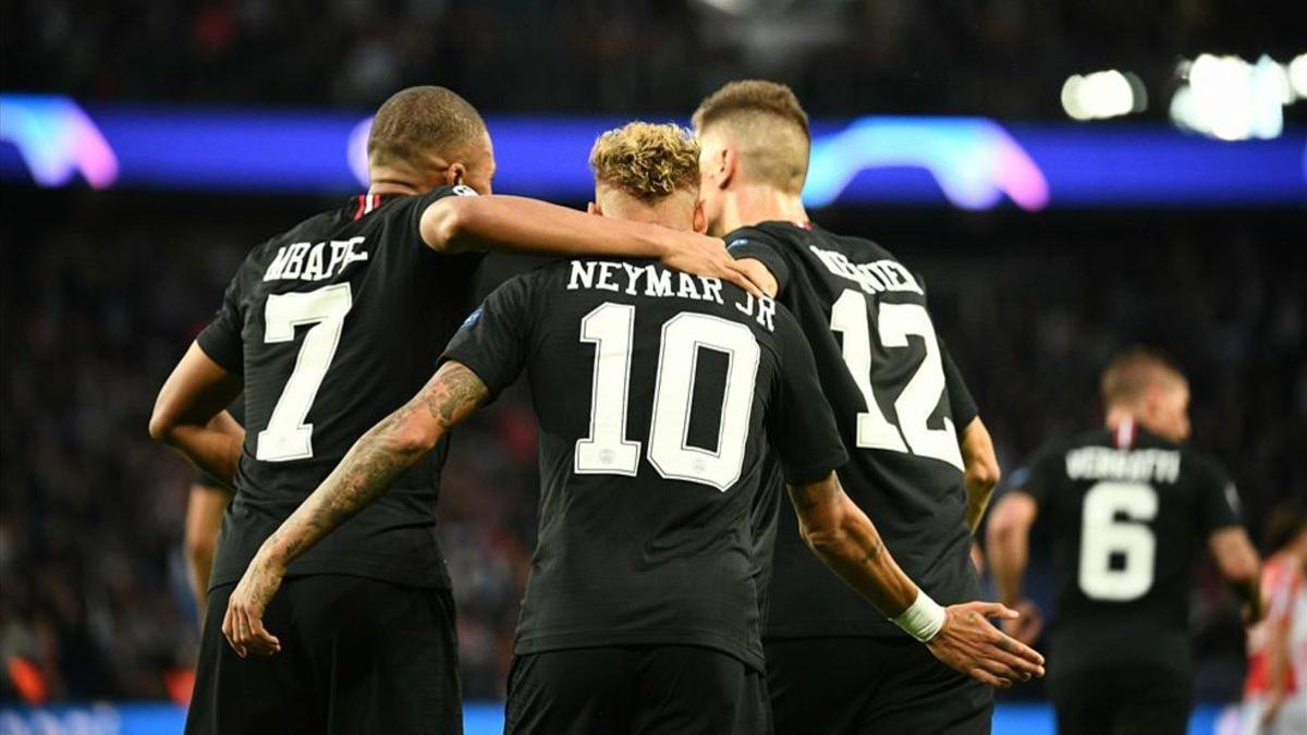 Mbappé, Neymar y Meunier celebrando uno de los goles