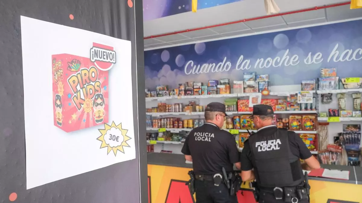 Más control en puntos de venta de pólvora y espectáculos pirotécnicos en Elche