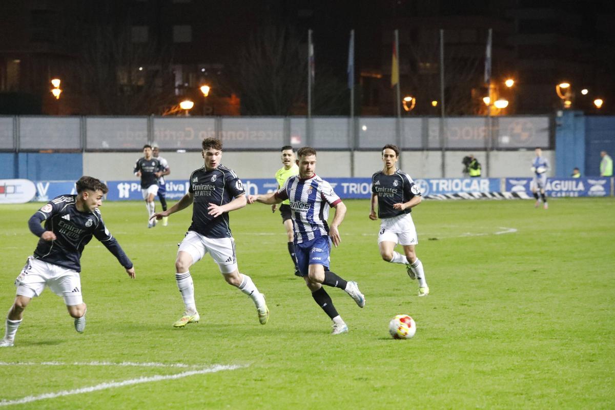 Una jugada del partido