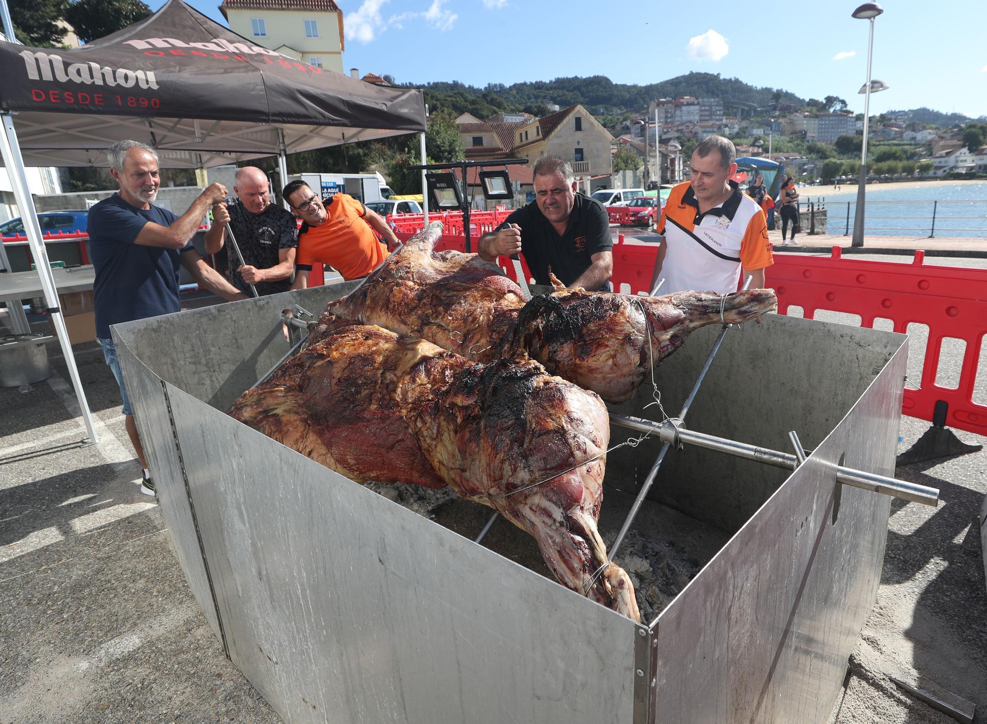 Travesía popular a remo y 200 kilos de ternera para reponer fuerzas