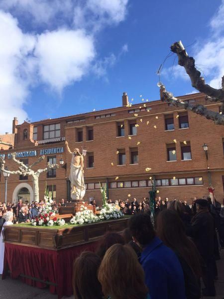 Resurrección en los pueblos de la Provincia