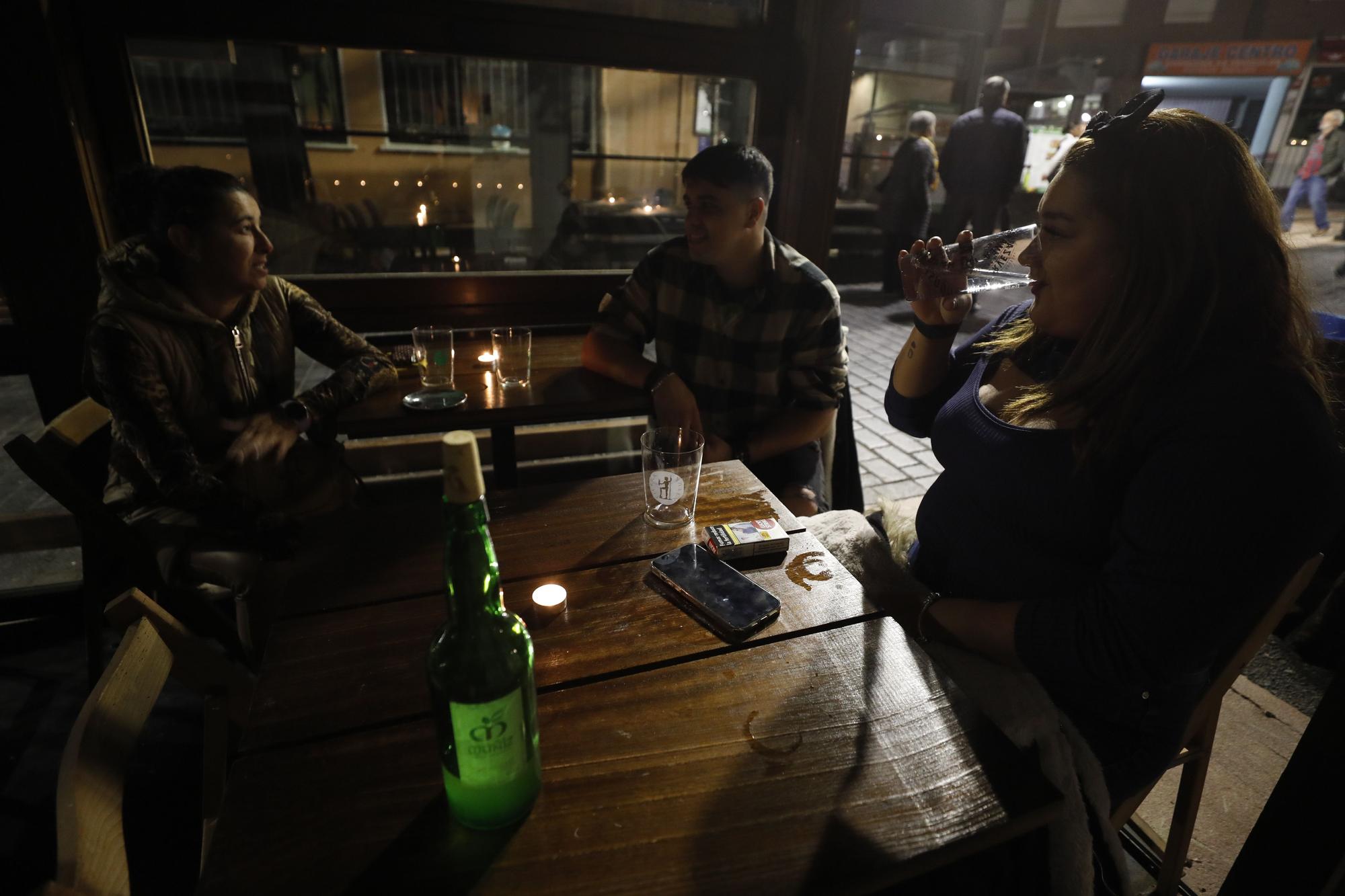 La hostelería de Oviedo se apaga contra la carestía de la energía
