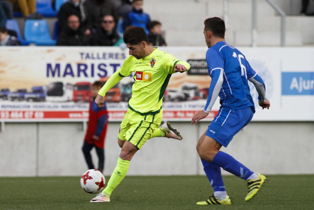 La victoria del Elche sobre el Badalona en imágenes