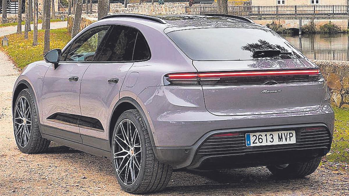 Porsche Macan 4 Electric.