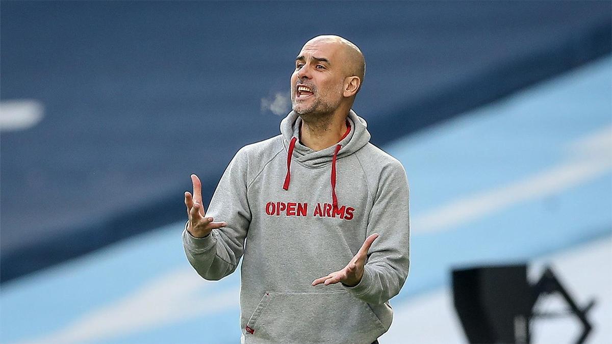 Guardiola: "Cavani es uno de los jugadores a los que más admiro"