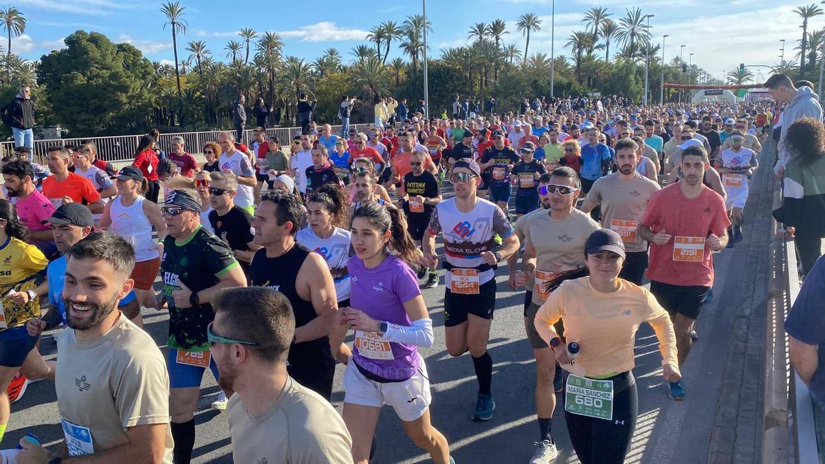 Arranca la Media Maratón de Elche
