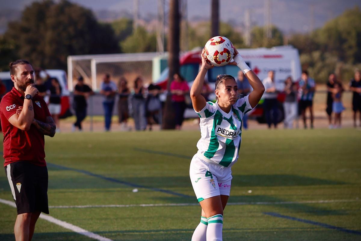 Córdoba CF Femenino-Málaga: la clasificación blanquiverde en la Copa en imágenes