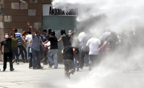 Nueva jornada de protestas en Turquía