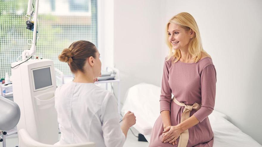 Quirónsalud Murcia lidera la ginecología regenerativa y estética con tratamientos para menopausia, postparto y bienestar íntimo femenino