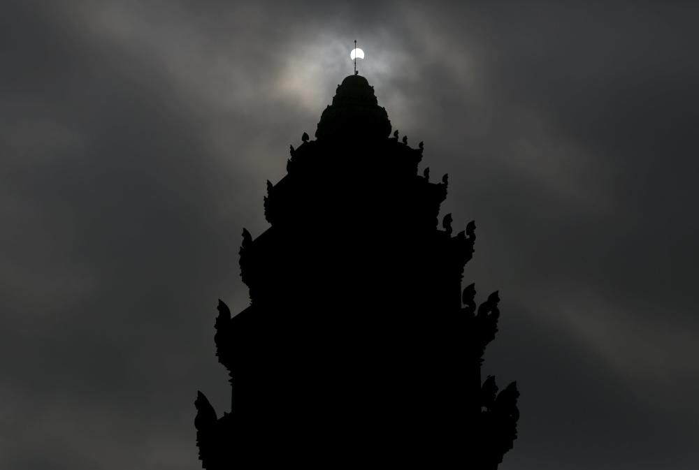 Las mejores imágenes del eclipse de Sol