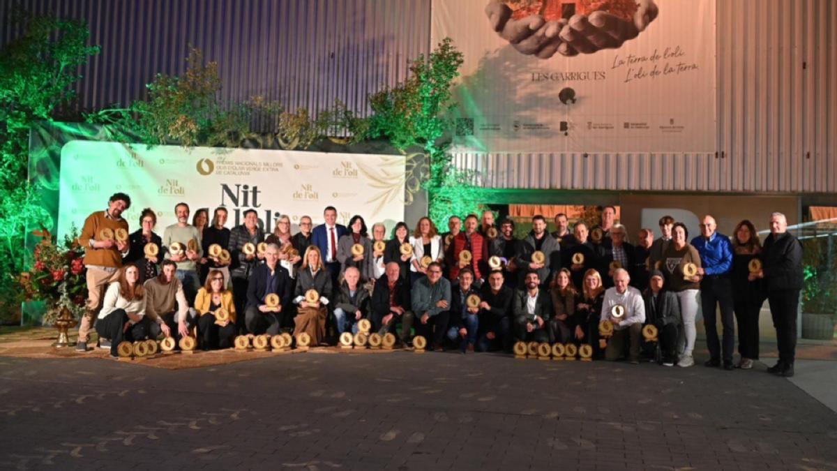 Els 72 guanyadors dels Premis Nacionals Millors Olis d'Oliva Verge Extra de Catalunya.