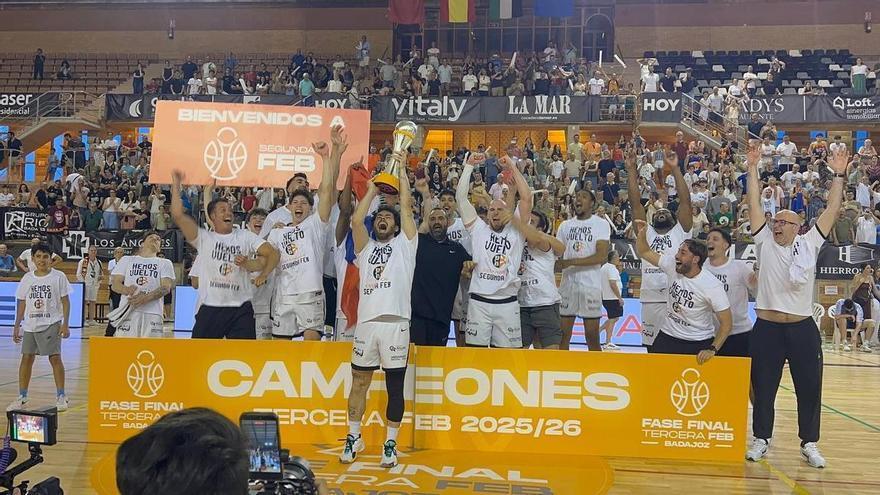 El Vítaly La Mar BCB remonta y Badajoz es de Segunda FEB