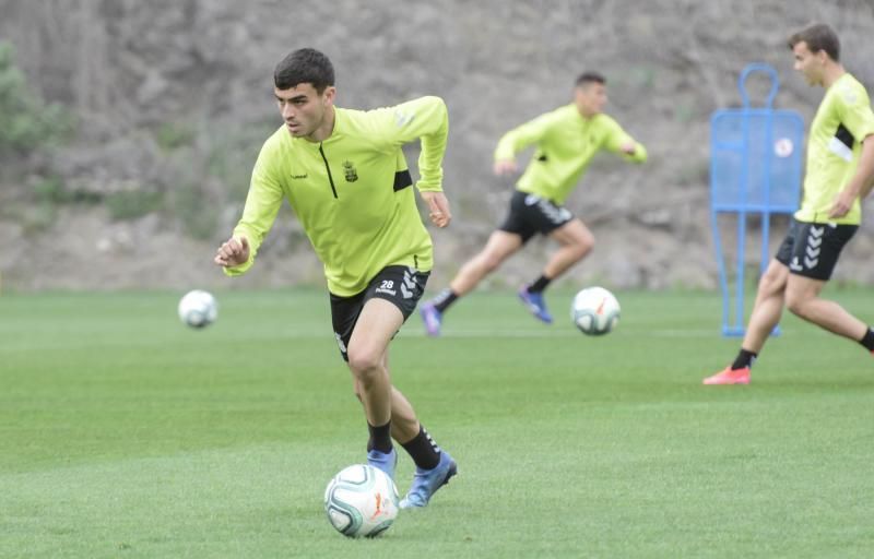 LAS PALMAS DE GRAN CANARIA. Entrenamiento de la UDLP  | 03/03/2020 | Fotógrafo: José Pérez Curbelo