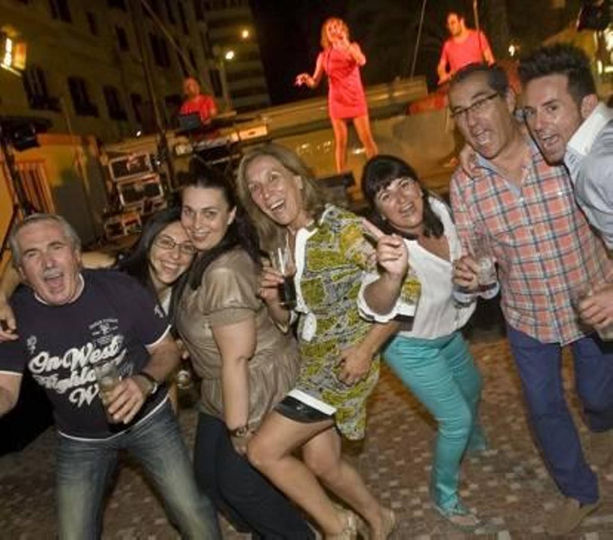 De las bolsas vacías y las botellas tiradas al Aquí no ha pasado nada