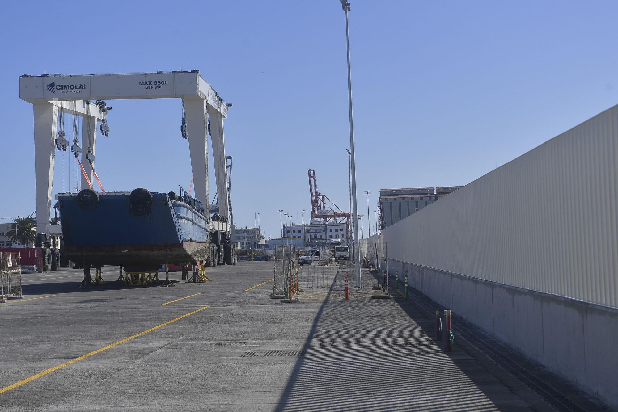 Embarcaciones en el nuevo taller de megayates