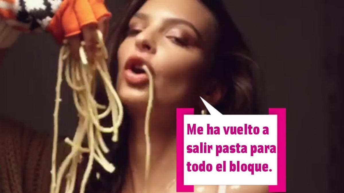 Emily Ratajkowski es la reina del espagueti
