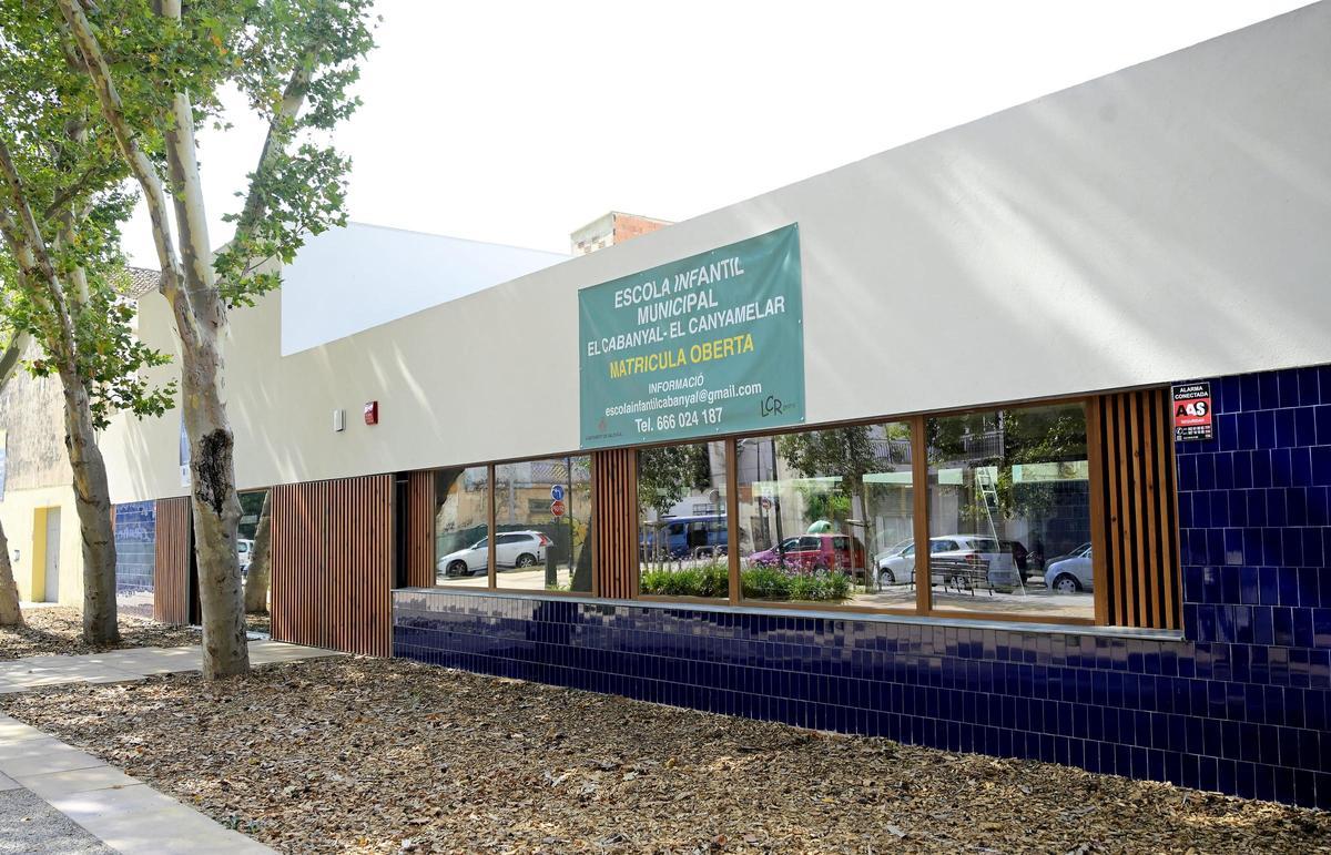 Instalaciones de la nueva ecsoleta del Cabanyal.