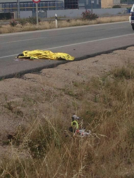 El ciclista ha resultado gravemente herido y los servicios sanitarios han intentado sin éxito mantener con vida a hombre