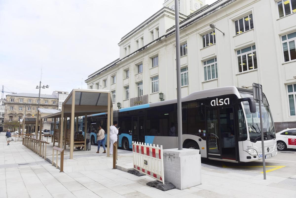 Traslado a Correos de la parada de autobuses de Entrejardines