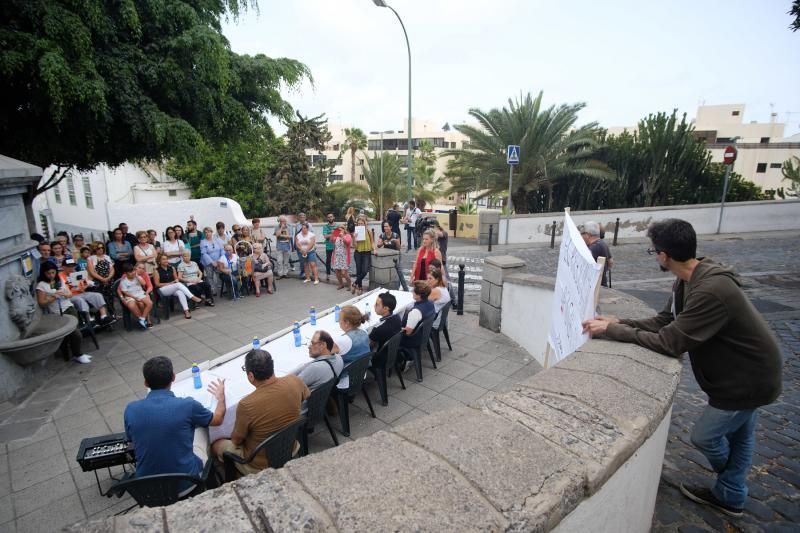 05-07-18. LAS PALMAS DE GRAN CANARIA. Colectivos de El Risco (Risco de San Nicolás, San Bernardo y San Lázaro) se congregarán con el objeto de anunciar a la opinión pública su posición respecto las actuaciones que el Ayuntamiento de Las Palmas de Gran Canaria está promoviendo en el barrio. FOTO: JOSÉ CARLOS GUERRA.  | 05/07/2018 | Fotógrafo: José Carlos Guerra