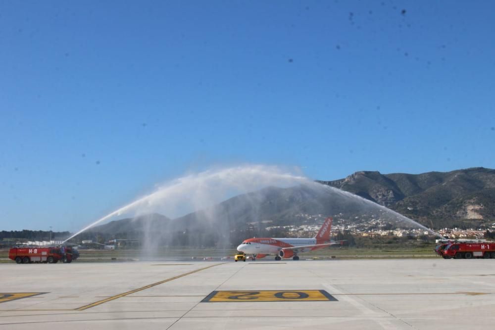 100 años del primer vuelo de prueba que aterrizó en el aeropuerto