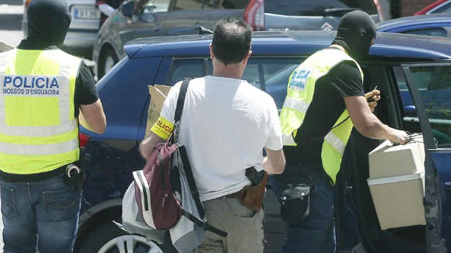 Hallan EPO y anabolizantes en un hotel de atletas en Sabadell