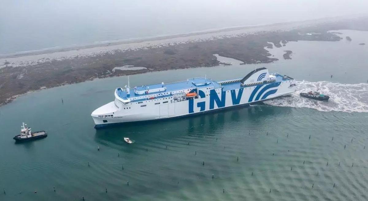 Archivbild: Der Urlauber fuhr mit der Fähre nach Barcelona.