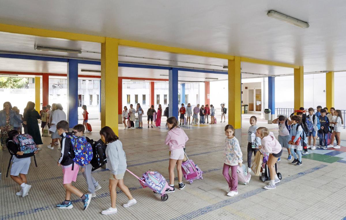Inicio del curso escolar en el colegio de educación infantil y primaria CEIP Pintor Laxeiro de Vigo en una imagen de archivo.